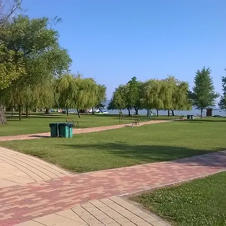 Lilla Apartman Balatonkeresztur