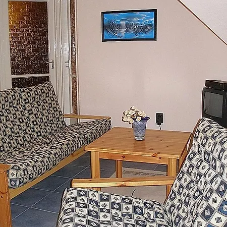 Lilla Apartman